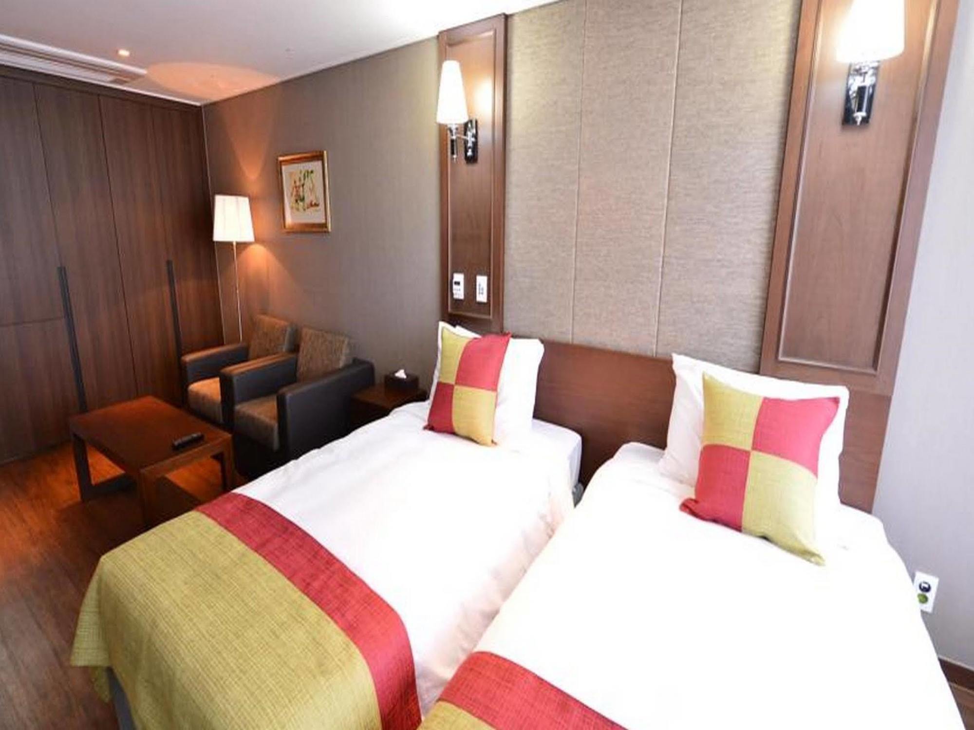 Haeden Hotel High End Σουγόν Εξωτερικό φωτογραφία