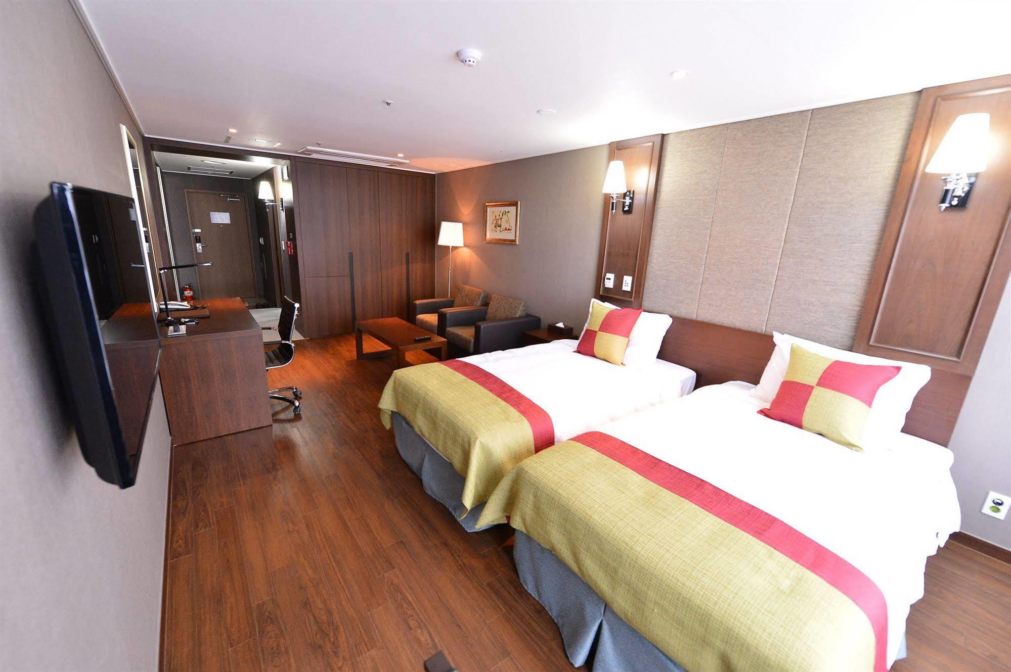 Haeden Hotel High End Σουγόν Εξωτερικό φωτογραφία