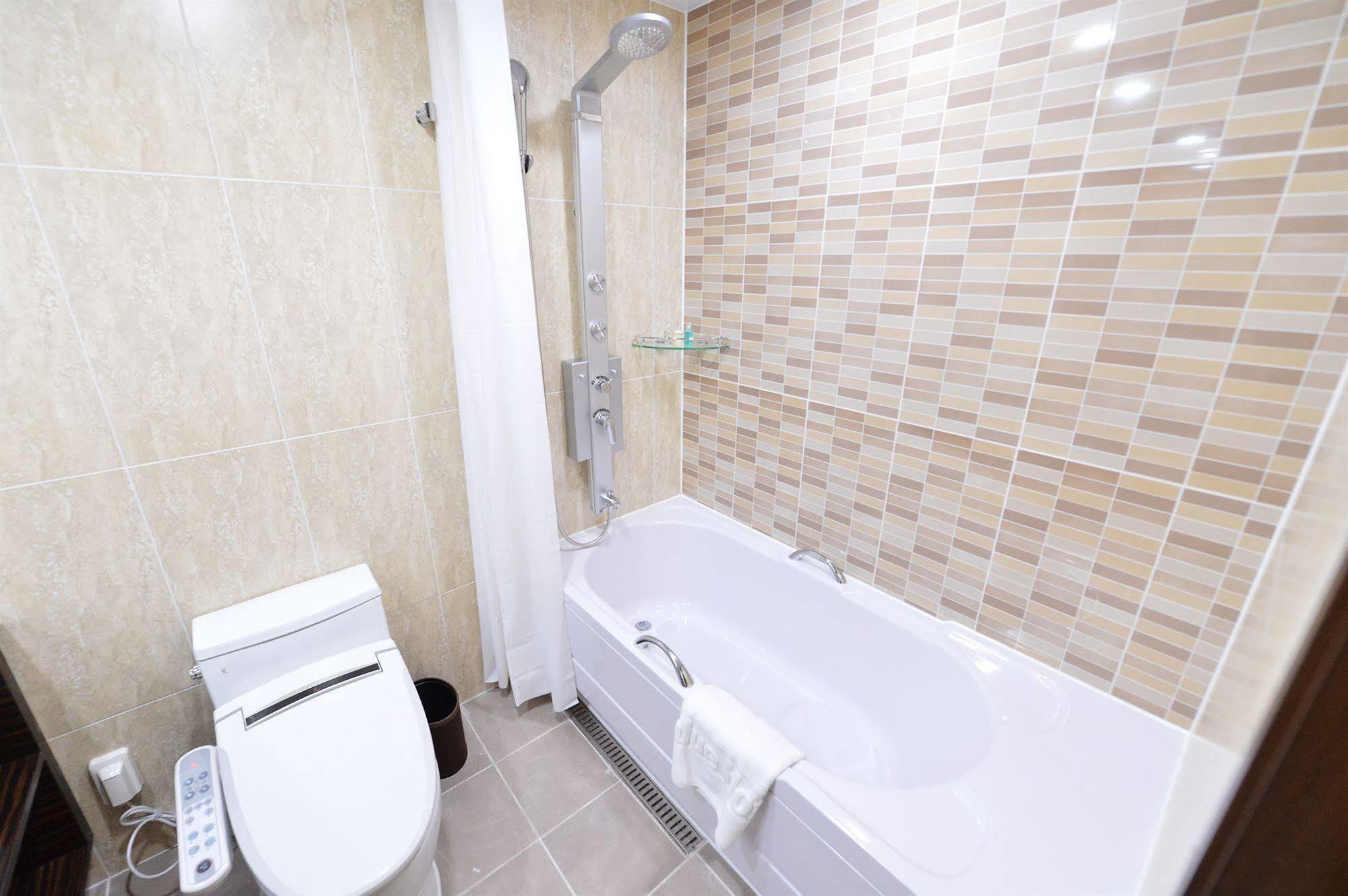 Haeden Hotel High End Σουγόν Εξωτερικό φωτογραφία